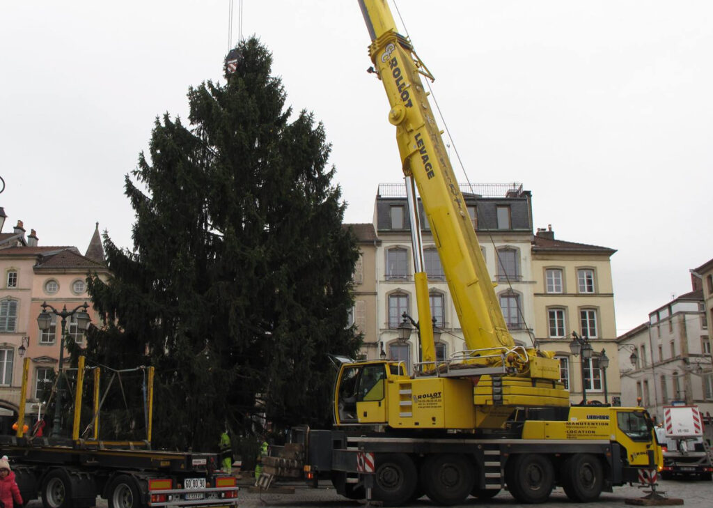 Arrivée du sapin à Épinal : les conditions de circulation et de stationnement mercredi