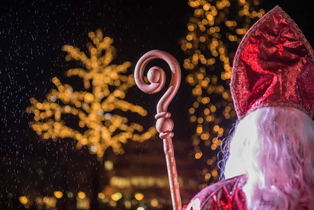 Tous à vos crayons pour écrire à Saint Nicolas !